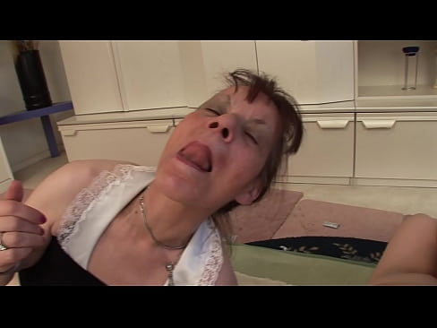 ❤️ Duo aviam et unum avum habent threesome Fuck video  ad nos la.porn-evooli.ru